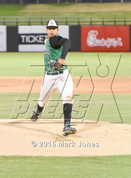 Thumbnail 1 in Alhambra vs. San Luis (AIA D3 Final) photogallery.