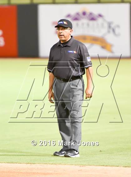 Thumbnail 1 in Alhambra vs. San Luis (AIA D3 Final) photogallery.