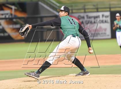 Thumbnail 3 in Alhambra vs. San Luis (AIA D3 Final) photogallery.