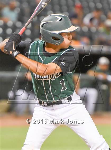 Thumbnail 2 in Alhambra vs. San Luis (AIA D3 Final) photogallery.