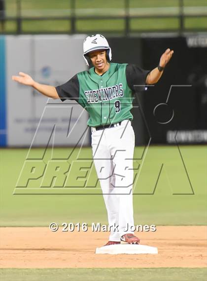 Thumbnail 1 in Alhambra vs. San Luis (AIA D3 Final) photogallery.
