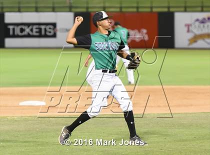 Thumbnail 2 in Alhambra vs. San Luis (AIA D3 Final) photogallery.