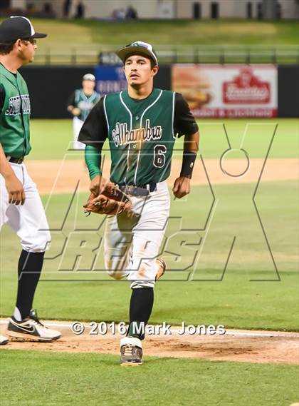 Thumbnail 2 in Alhambra vs. San Luis (AIA D3 Final) photogallery.