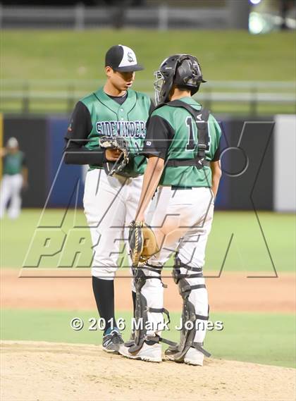 Thumbnail 1 in Alhambra vs. San Luis (AIA D3 Final) photogallery.