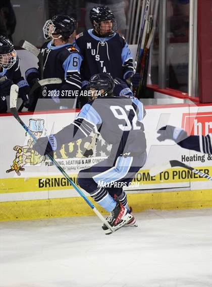 Thumbnail 1 in Valor Christian vs. Ralston Valley (CHSAA 6A Final) photogallery.