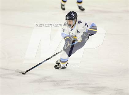 Thumbnail 2 in Valor Christian vs. Ralston Valley (CHSAA 6A Final) photogallery.
