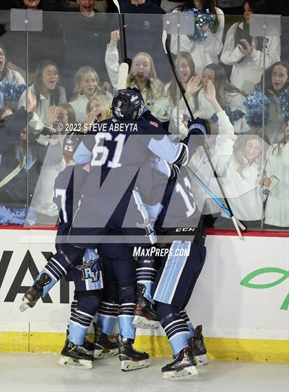 Thumbnail 1 in Valor Christian vs. Ralston Valley (CHSAA 6A Final) photogallery.