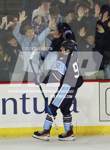 Thumbnail 3 in Valor Christian vs. Ralston Valley (CHSAA 6A Final) photogallery.