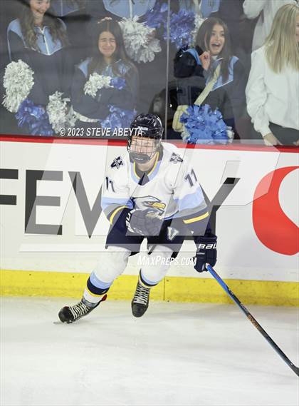 Thumbnail 1 in Valor Christian vs. Ralston Valley (CHSAA 6A Final) photogallery.