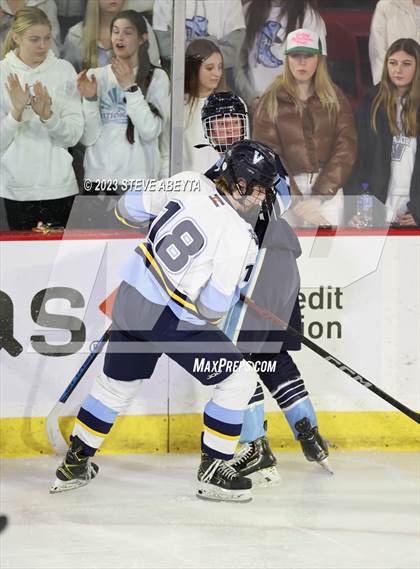 Thumbnail 2 in Valor Christian vs. Ralston Valley (CHSAA 6A Final) photogallery.