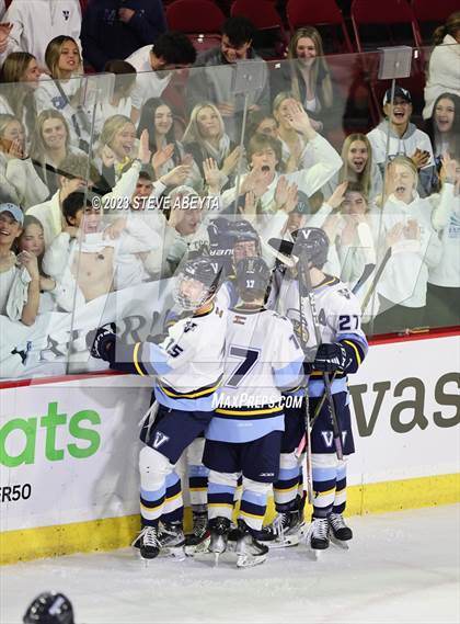 Thumbnail 1 in Valor Christian vs. Ralston Valley (CHSAA 6A Final) photogallery.