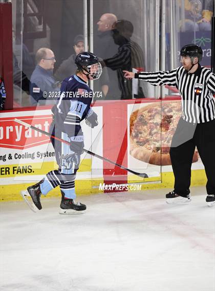 Thumbnail 1 in Valor Christian vs. Ralston Valley (CHSAA 6A Final) photogallery.
