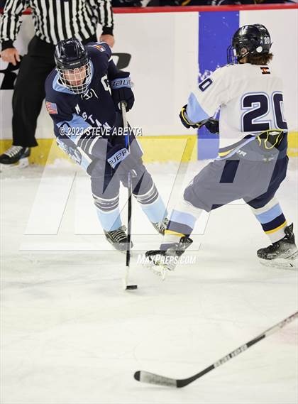Thumbnail 3 in Valor Christian vs. Ralston Valley (CHSAA 6A Final) photogallery.