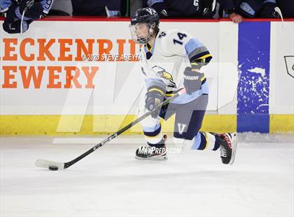 Thumbnail 2 in Valor Christian vs. Ralston Valley (CHSAA 6A Final) photogallery.