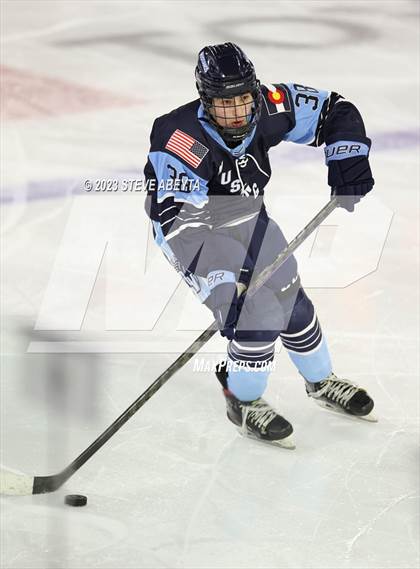 Thumbnail 1 in Valor Christian vs. Ralston Valley (CHSAA 6A Final) photogallery.