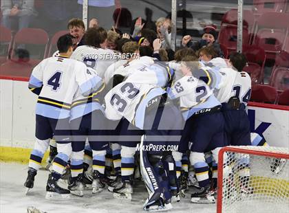 Thumbnail 1 in Valor Christian vs. Ralston Valley (CHSAA 6A Final) photogallery.