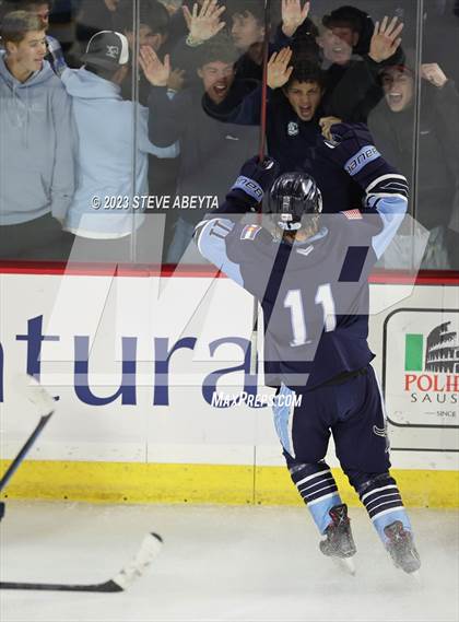Thumbnail 3 in Valor Christian vs. Ralston Valley (CHSAA 6A Final) photogallery.