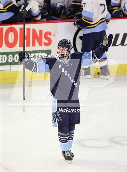 Thumbnail 2 in Valor Christian vs. Ralston Valley (CHSAA 6A Final) photogallery.