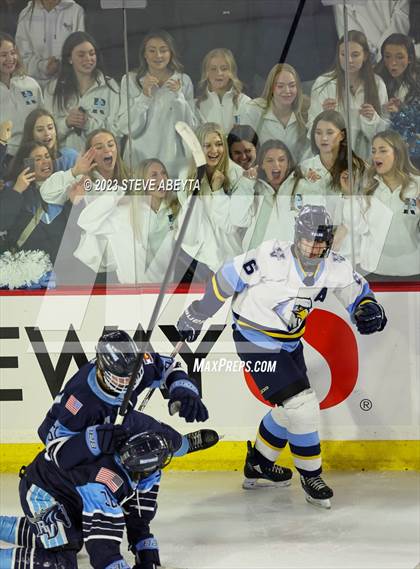 Thumbnail 3 in Valor Christian vs. Ralston Valley (CHSAA 6A Final) photogallery.