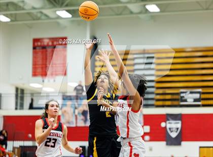 Thumbnail 3 in Chattahoochee vs. Gainesville (GHSA 5A Regional Playoff) photogallery.