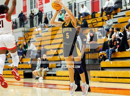 Thumbnail 1 in Chattahoochee vs. Gainesville (GHSA 5A Regional Playoff) photogallery.