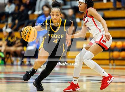 Thumbnail 2 in Chattahoochee vs. Gainesville (GHSA 5A Regional Playoff) photogallery.