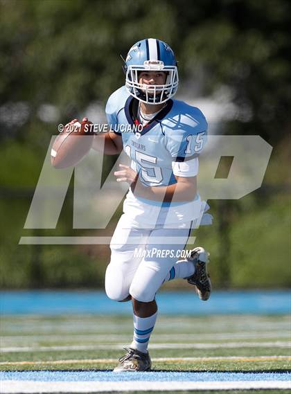 Thumbnail 2 in Paramus Catholic @ Wayne Valley photogallery.