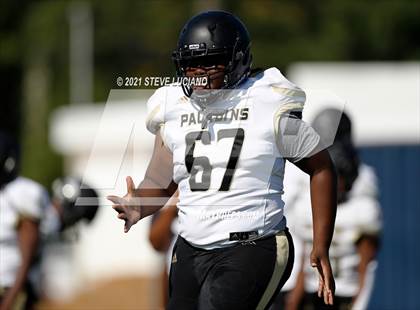 Thumbnail 3 in Paramus Catholic @ Wayne Valley photogallery.