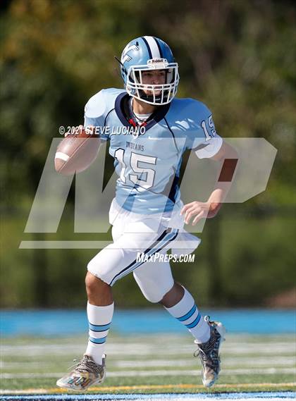 Thumbnail 3 in Paramus Catholic @ Wayne Valley photogallery.
