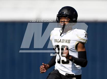 Thumbnail 2 in Paramus Catholic @ Wayne Valley photogallery.