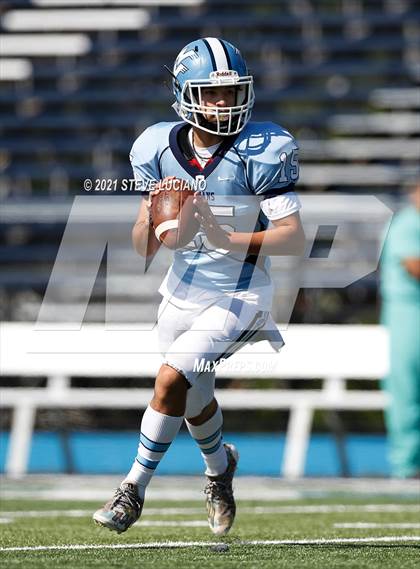Thumbnail 1 in Paramus Catholic @ Wayne Valley photogallery.
