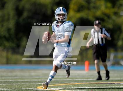 Thumbnail 3 in Paramus Catholic @ Wayne Valley photogallery.