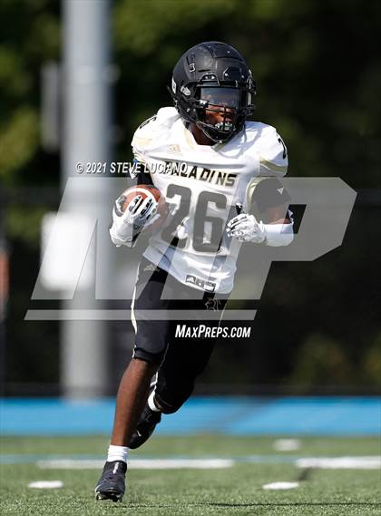 Thumbnail 2 in Paramus Catholic @ Wayne Valley photogallery.