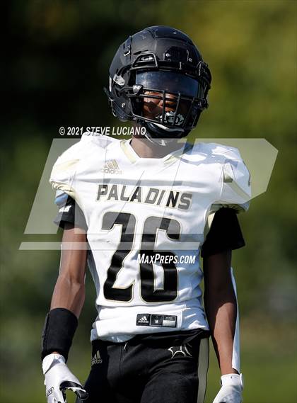 Thumbnail 3 in Paramus Catholic @ Wayne Valley photogallery.