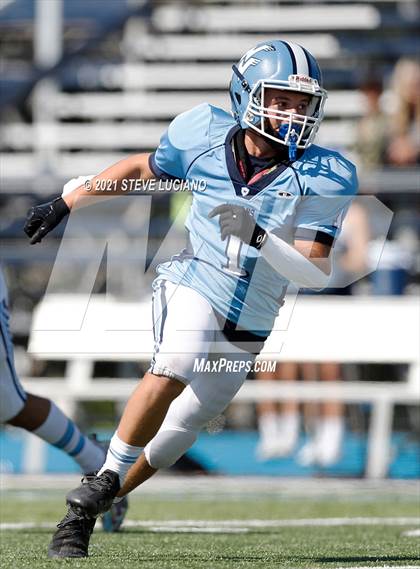 Thumbnail 3 in Paramus Catholic @ Wayne Valley photogallery.