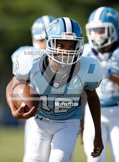 Thumbnail 3 in Paramus Catholic @ Wayne Valley photogallery.