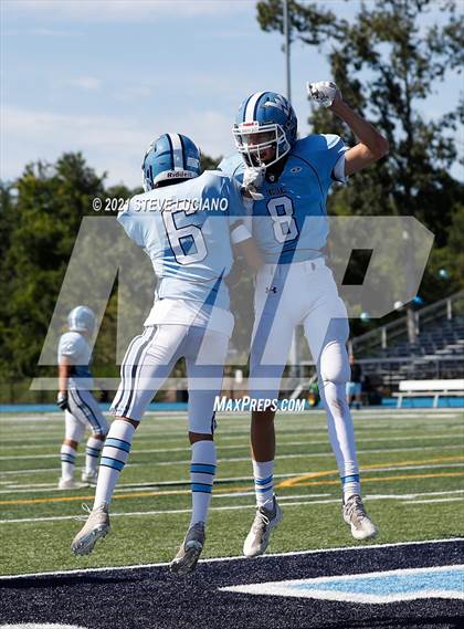 Thumbnail 3 in Paramus Catholic @ Wayne Valley photogallery.