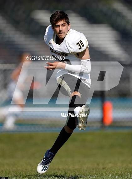 Thumbnail 3 in Paramus Catholic @ Wayne Valley photogallery.