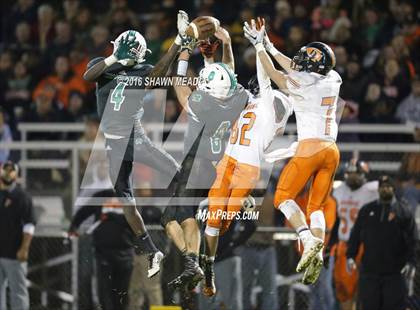 Thumbnail 1 in Dowagiac vs Berrien Springs (MHSAA District Playoff) photogallery.