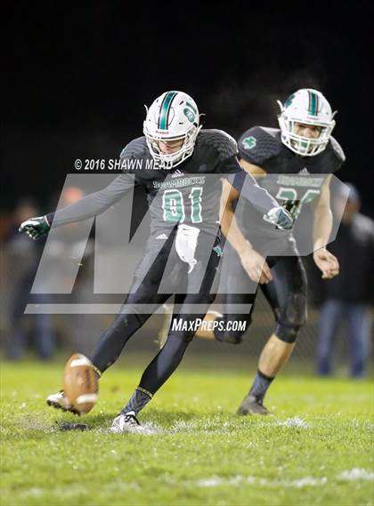 Thumbnail 1 in Dowagiac vs Berrien Springs (MHSAA District Playoff) photogallery.