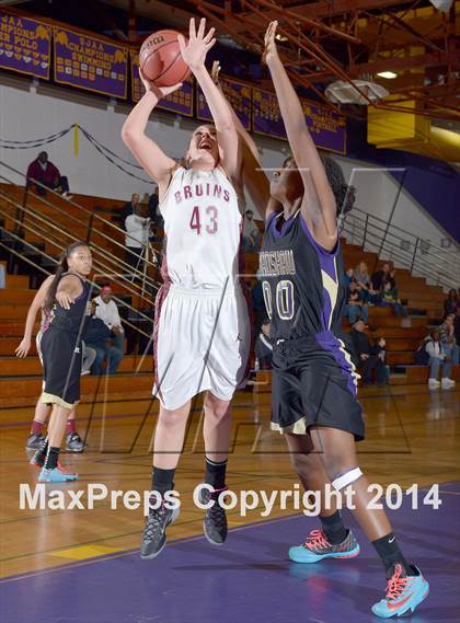 Thumbnail 3 in Bear River vs. Bradshaw Christian (CIF SJS D4 Semifinal) photogallery.