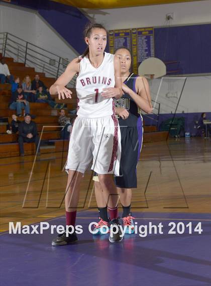 Thumbnail 2 in Bear River vs. Bradshaw Christian (CIF SJS D4 Semifinal) photogallery.