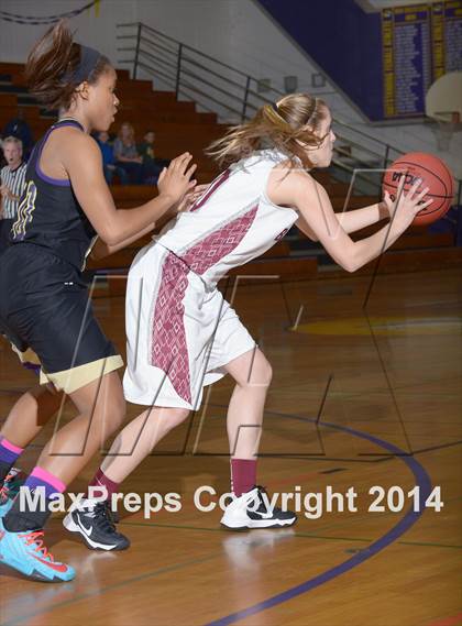 Thumbnail 1 in Bear River vs. Bradshaw Christian (CIF SJS D4 Semifinal) photogallery.