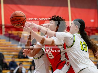 Thumbnail 1 in Saint Joseph vs Ontario Christian (Mater Dei Play 4 Kay Showcase) photogallery.