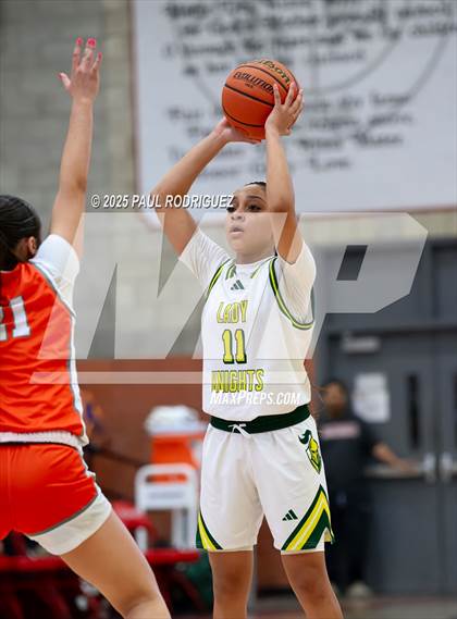 Thumbnail 1 in Saint Joseph vs Ontario Christian (Mater Dei Play 4 Kay Showcase) photogallery.