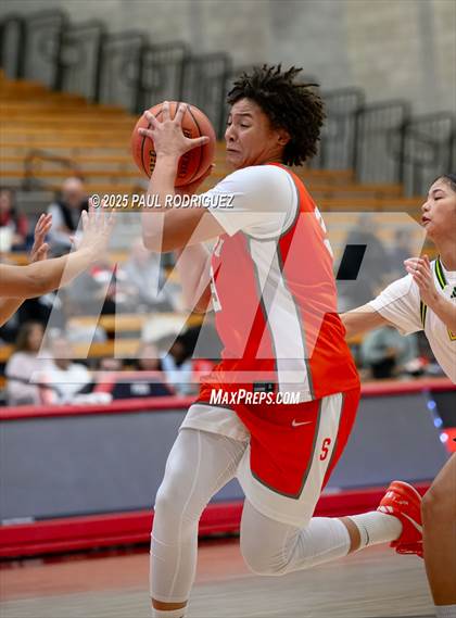Thumbnail 3 in Saint Joseph vs Ontario Christian (Mater Dei Play 4 Kay Showcase) photogallery.