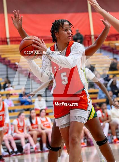 Thumbnail 2 in Saint Joseph vs Ontario Christian (Mater Dei Play 4 Kay Showcase) photogallery.