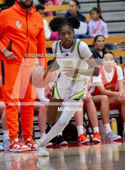Thumbnail 3 in Saint Joseph vs Ontario Christian (Mater Dei Play 4 Kay Showcase) photogallery.