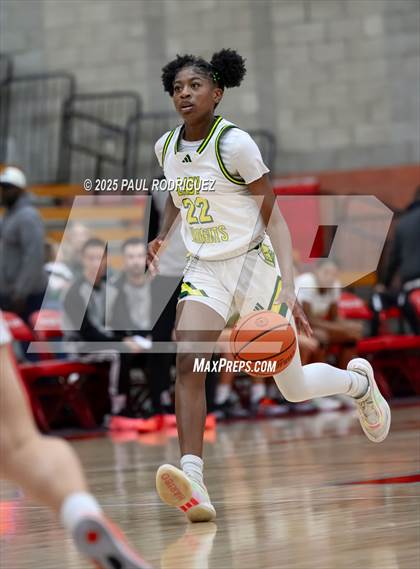 Thumbnail 1 in Saint Joseph vs Ontario Christian (Mater Dei Play 4 Kay Showcase) photogallery.