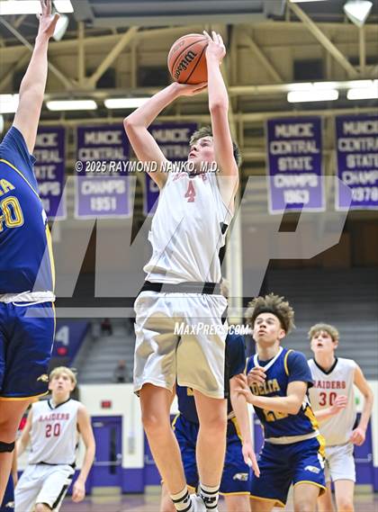 Thumbnail 1 in Wapahani vs Delta (City Tournament) photogallery.